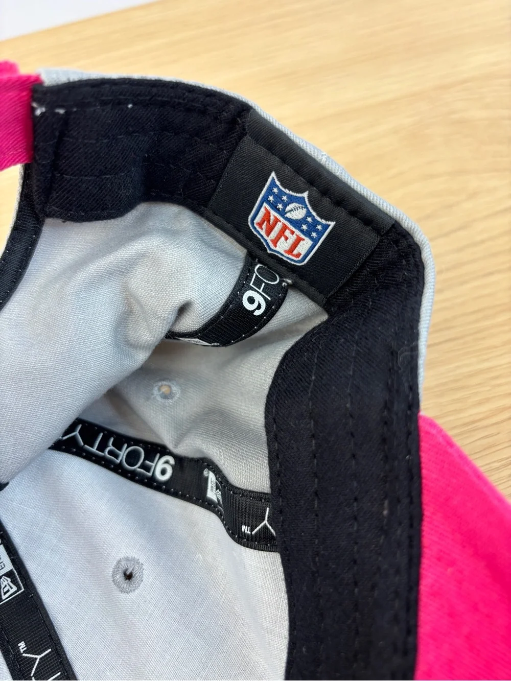 New Era Women's Gray and Pink 9FORTY Philadelphia Eagles Cap